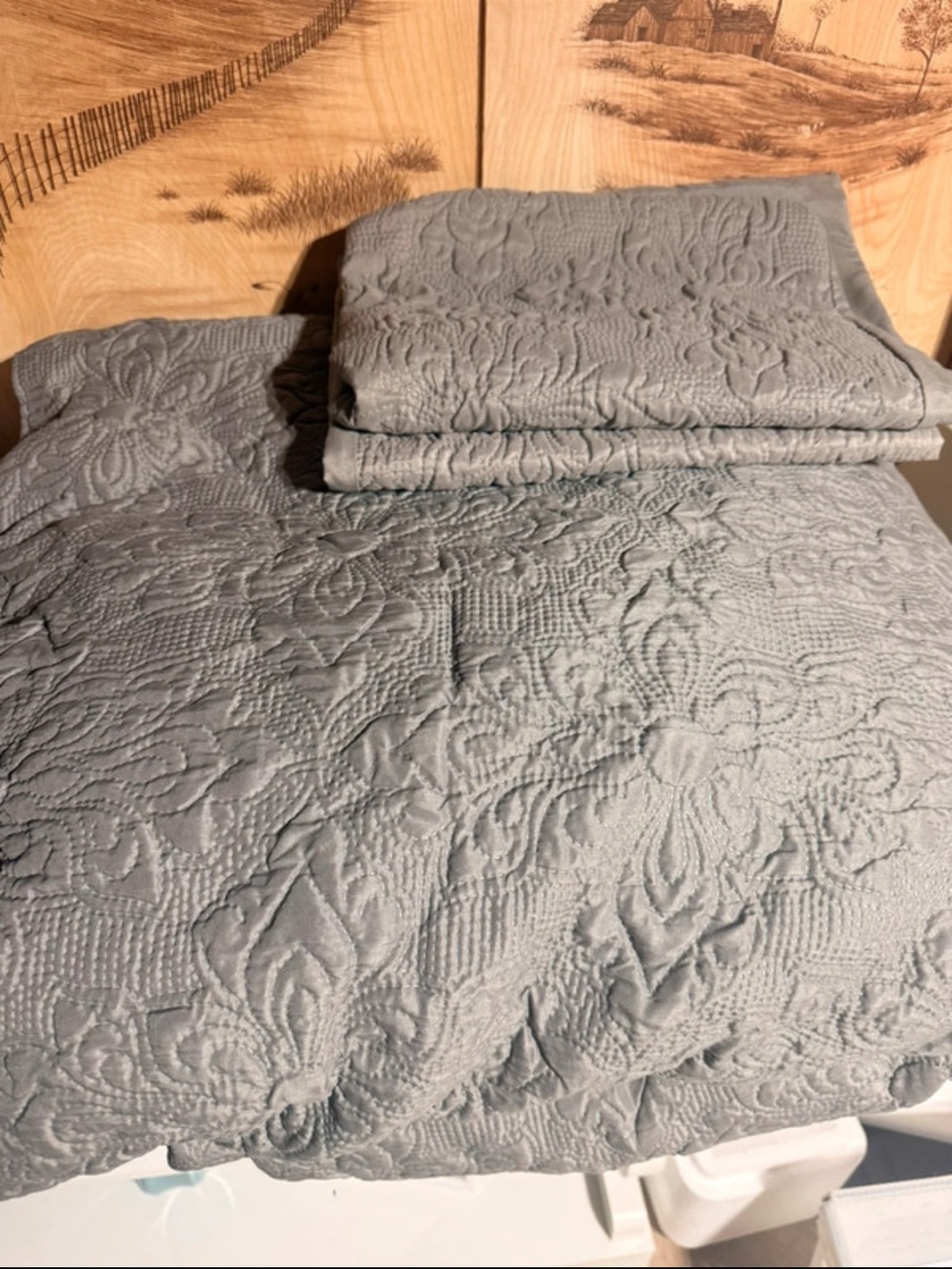 Light Gray Quilted Floral Comforter Set - Elegant Neutral Bedding